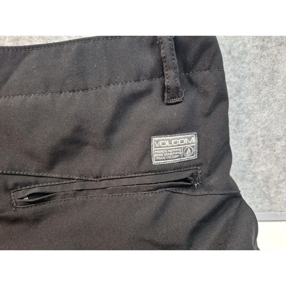 Volcom Surf&Turf Mens Black 4 Way Stretch Hybrid Shorts Size 38 Walkshorts